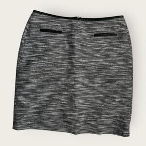 Calvin Klein Skirt Women's Sz 8 Black and White Tweed A-line Mini Skirt Career